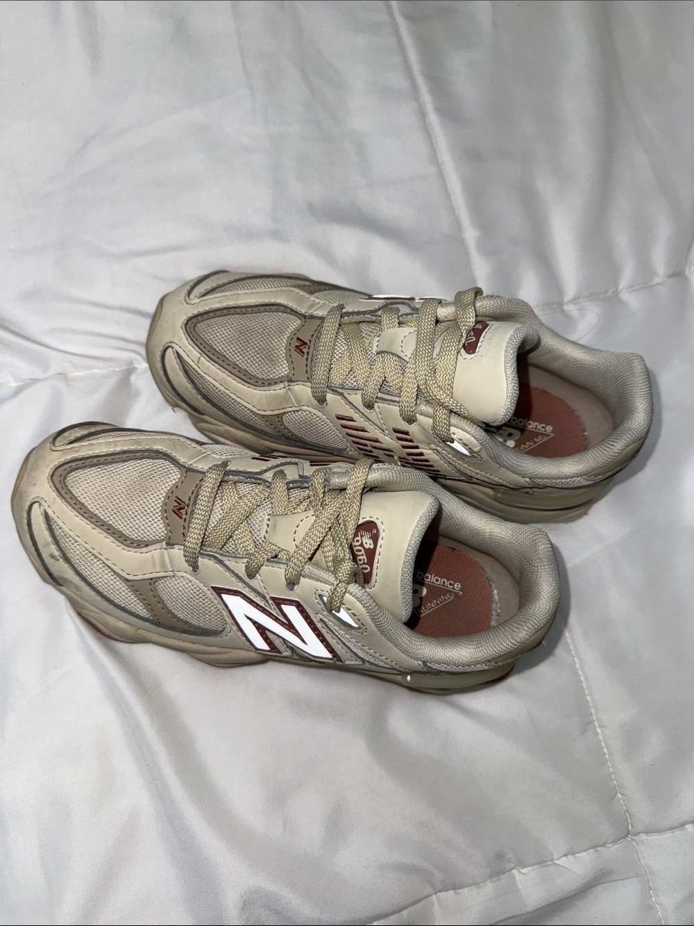 New Balance Kids Neutral Beige/Tan Sneakers with White 'N'